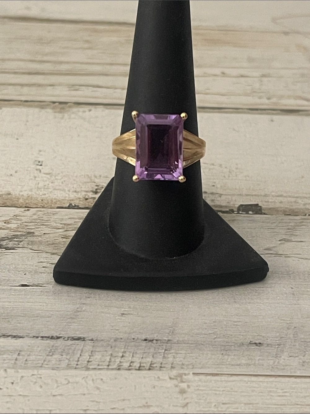 10K Yellow Gold Emerald Cut Amethyst Ring 5x7mm Size 9 Vintage
